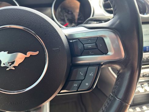 Used 2018 Ford Mustang GT Premium RWD image 25