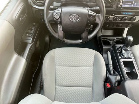 Used 2022 Toyota Tacoma SR AWD/4WD image 20