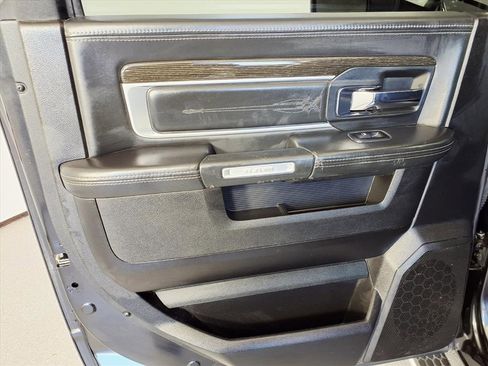 Used 2018 RAM 1500 Limited image 25