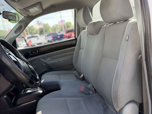 Used 2012 Toyota Tacoma 2WD Regular Cab image 17