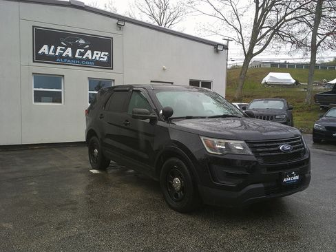 Used 2017 Ford Explorer 4WD Police Interceptor image 3