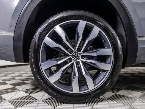 Used 2021 Volkswagen Atlas Cross Sport SEL Premium R-Line AWD/4WD image 45