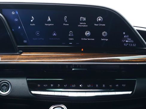 Certified 2024 Cadillac Escalade ESV Premium Luxury RWD image 16