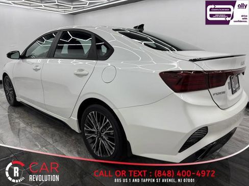 Used 2022 Kia Forte GT-Line w/ GT-Line Technology Package image 4