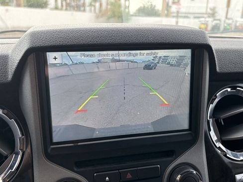 Used 2015 Ford F250 Platinum image 23