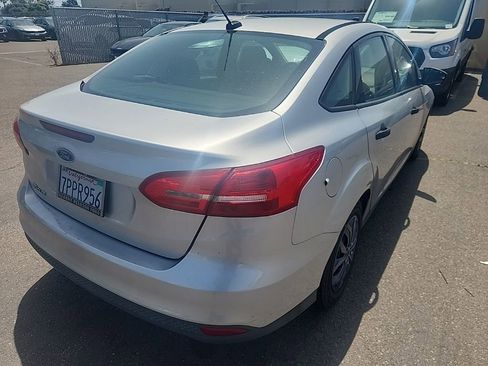 Used 2015 Ford Focus S FWD image 13
