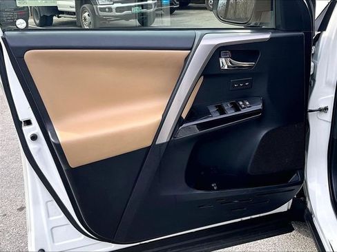 Used 2017 Toyota RAV4 Limited w/ Advanced Technology Package image 19