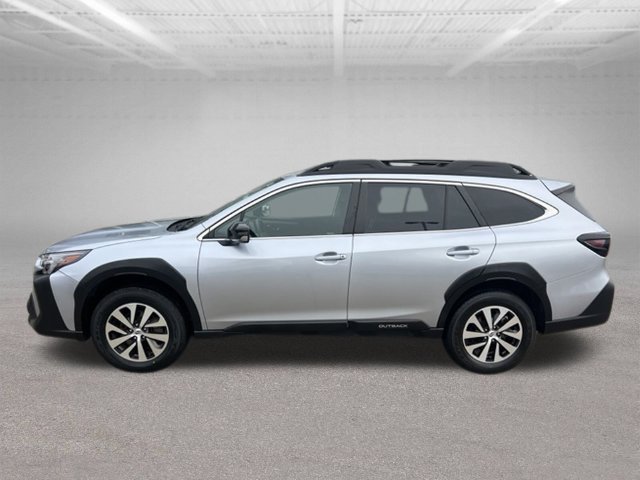 Used 2024 Subaru Outback Premium AWD/4WD image 3