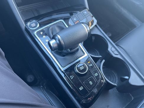 Certified 2024 Kia Sportage EX image 24