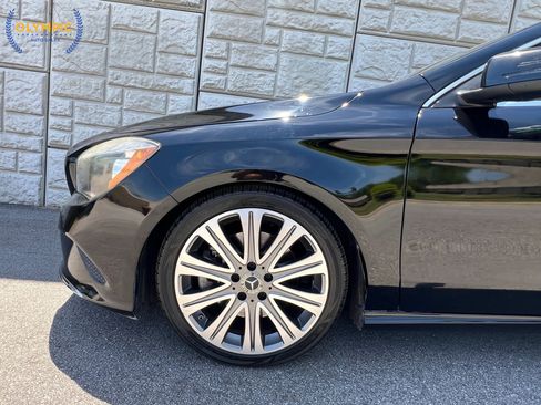 Used 2018 Mercedes-Benz CLA 250 w/ Convenience Package image 9