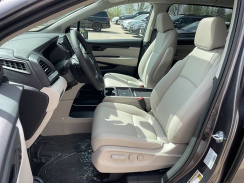 New 2026 Honda Odyssey EX-L image 8