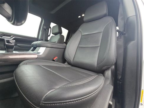 Certified 2023 Chevrolet Silverado 1500 LTZ w/ Technology Package image 16