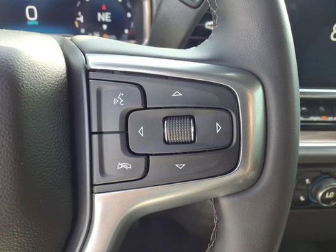 Used 2023 Chevrolet Silverado 1500 LT image 9