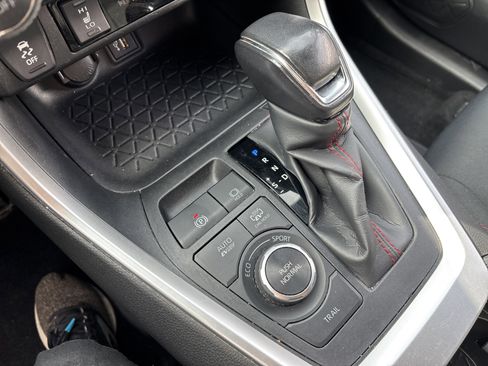 Used 2023 Toyota RAV4 SE AWD/4WD image 24