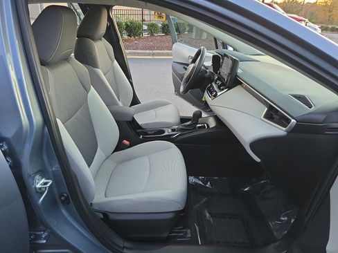 Used 2022 Toyota Corolla LE image 10