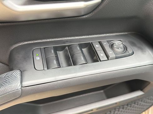 New 2026 Toyota Tacoma TRD Off-Road AWD/4WD image 11