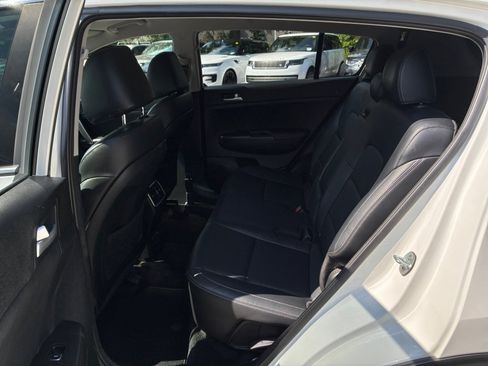 Used 2017 Kia Sportage EX FWD image 34