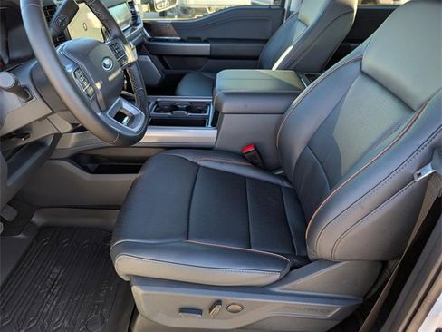 New 2026 Ford F250 Lariat w/ Lariat Premium Package image 22