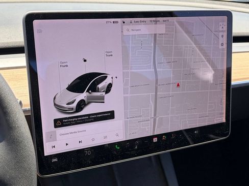 Used 2021 Tesla Model 3 Standard Range Plus RWD image 8