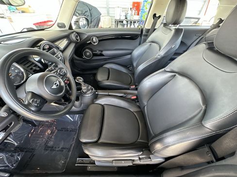 Used 2015 MINI Cooper S image 32