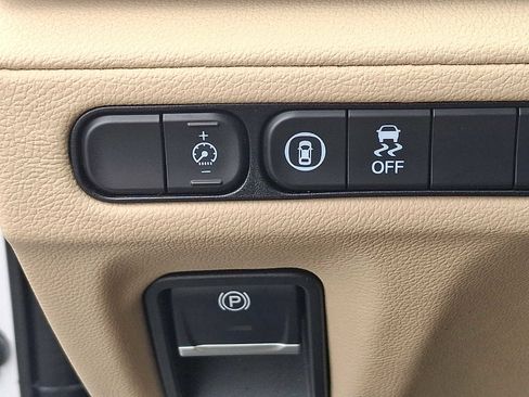 Certified 2023 Acura MDX SH-AWD image 25