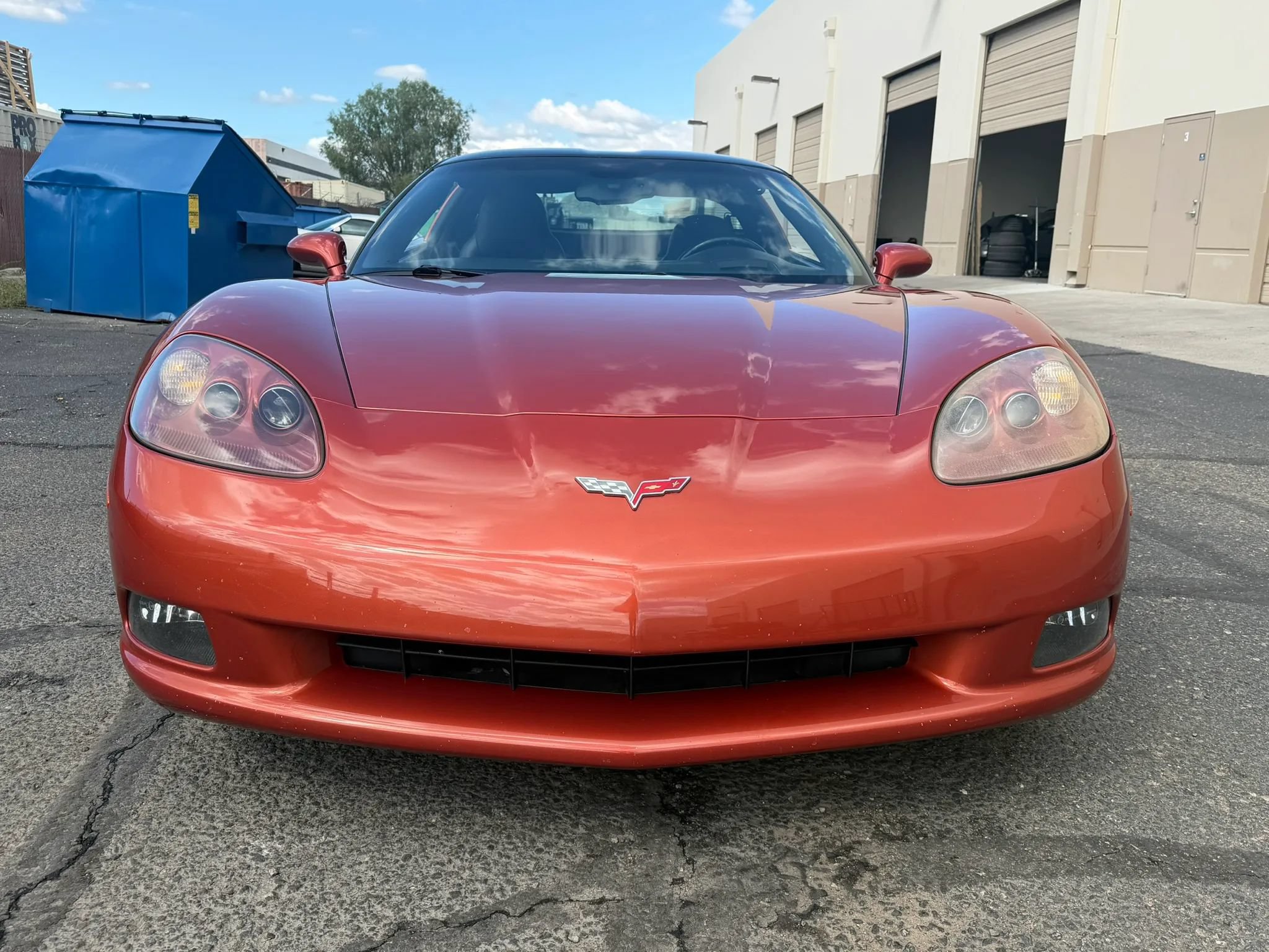 Used 2005 Chevrolet Corvette Coupe w/ Preferred Equipment Group RWD image 3