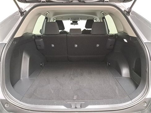 Used 2024 Toyota RAV4 LE image 10