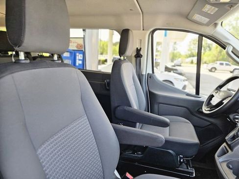 Used 2024 Ford Transit 350 XLT RWD image 13