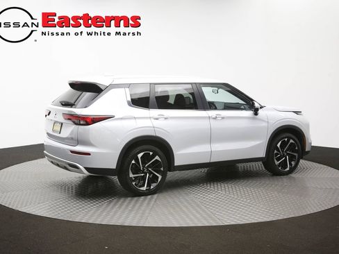 Used 2024 Mitsubishi Outlander SE AWD/4WD image 44