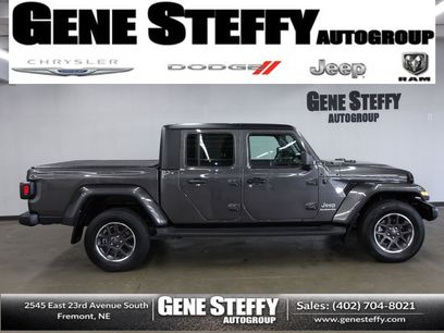 Used 2022 Jeep Gladiator Overland w/ Cold Weather Group