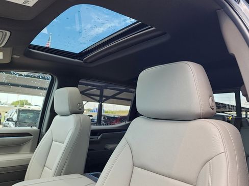 New 2026 GMC Sierra 1500 SLT w/ SLT Premium Plus Package image 18