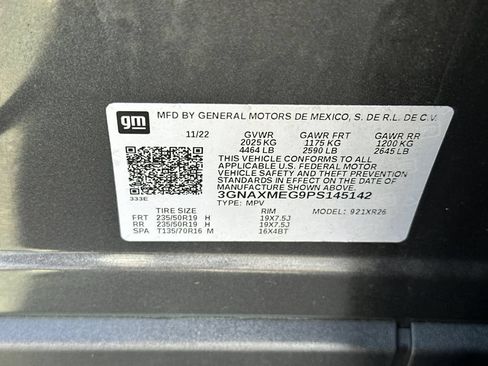Used 2023 Chevrolet Equinox RS FWD image 27