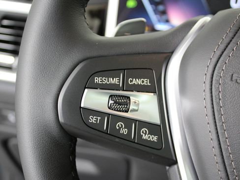 New 2026 BMW X5 xDrive50e w/ Climate Comfort Package image 16