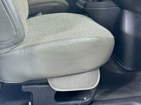 Used 2023 GMC Savana 2500 w/ Driver Convenience Package image 23