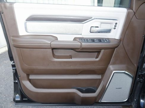 Used 2025 RAM 2500 Laramie image 11