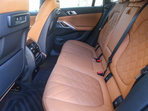 Certified 2023 BMW X6 xDrive40i w/ M Sport Package image 15