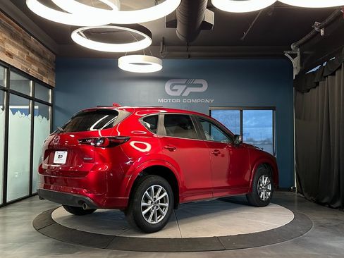 Used 2024 MAZDA CX-5 AWD 2.5 S w/ Select Package image 3
