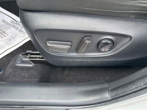 Used 2024 Toyota RAV4 XLE AWD/4WD image 18
