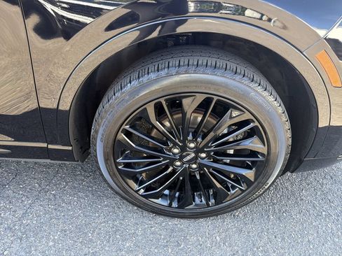 Certified 2024 Lincoln Corsair Reserve w/ Equipment Group 201A AWD/4WD image 32