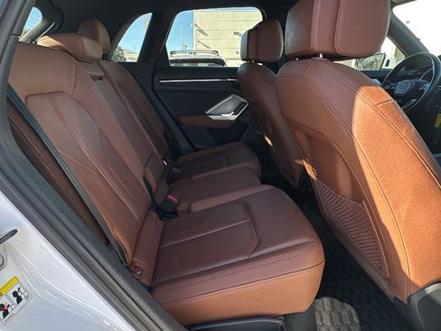 Used 2022 Audi Q3 2.0T Premium Plus image 26