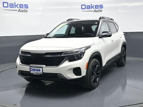 Certified 2024 Kia Seltos X-Line image 4