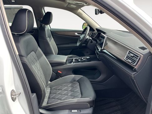 New 2026 Volkswagen Atlas SEL Premium R-Line AWD/4WD image 15