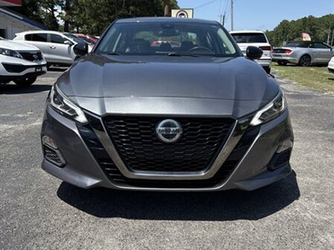 Used 2021 Nissan Altima 2.5 SR FWD image 2