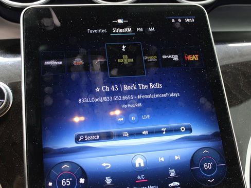 Used 2024 Mercedes-Benz GLC 300 4MATIC image 43