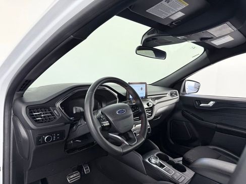 Used 2023 Ford Escape ST-Line image 24