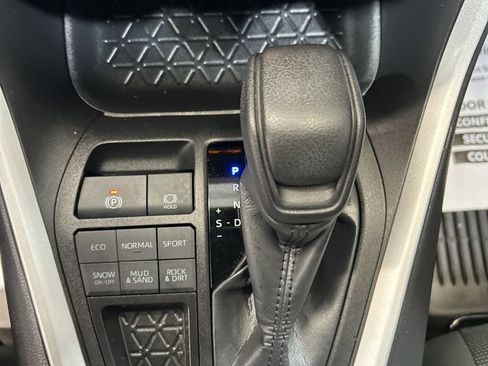 Used 2024 Toyota RAV4 LE image 30