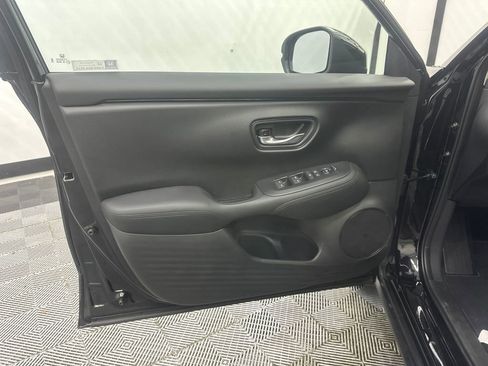 New 2026 Honda HR-V LX image 11