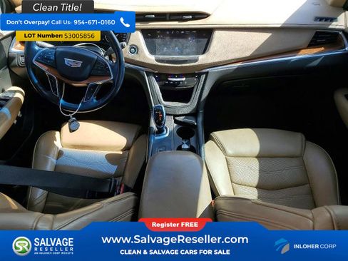 Used 2017 Cadillac XT5 Platinum AWD/4WD image 11