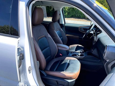 Used 2025 Ford Bronco Sport Outer Banks AWD/4WD image 11