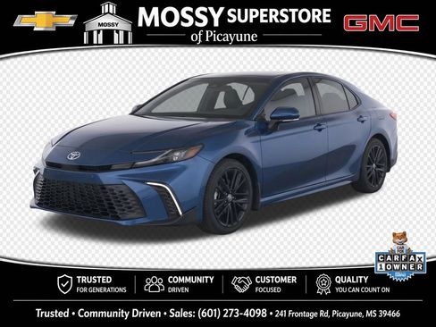 Used 2025 Toyota Camry SE w/ Convenience Package FWD image 1